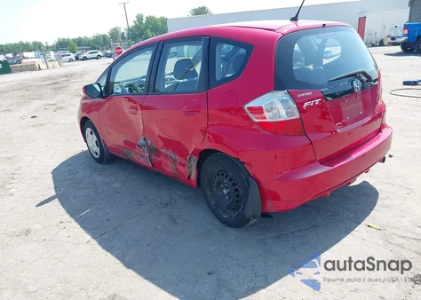 2013 Honda Fit z USA, uszkodzony, nr VIN JHMGE8H30DC072896